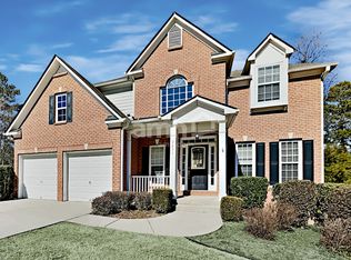 2828 Belfaire Lake Dr, Dacula, GA 30019