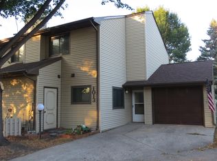 1013 2nd Ave SW, Jamestown, ND 58401