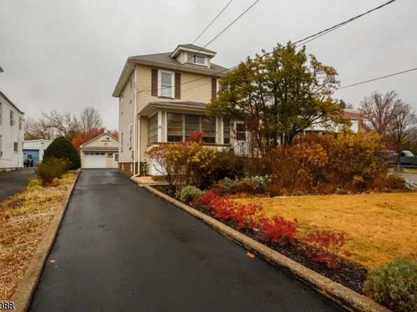 25 E Henry St, Linden City, NJ 07036