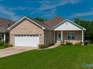 3201 Dale Hollow Dr SW, Hartselle, AL 35640