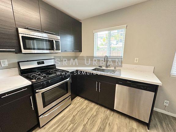 3rd image of 4178 Illinois St APT 2