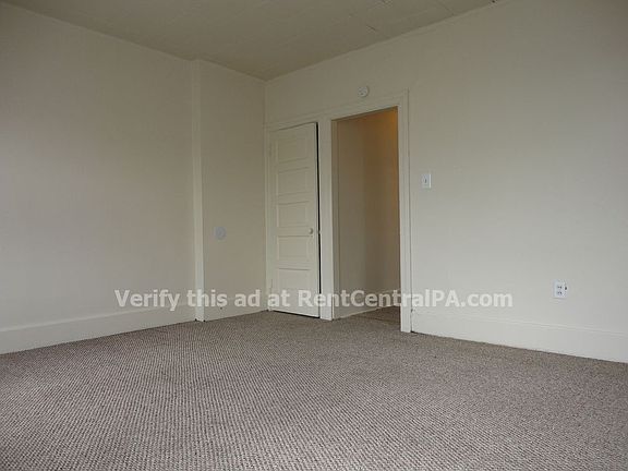 3rd image of 1845 Market St #3