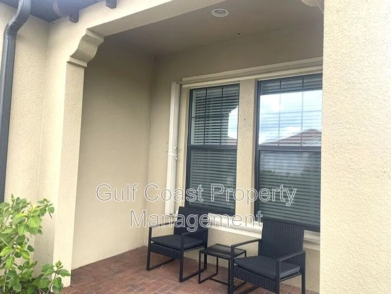 2 bed, 2.0 bath, 1912 sqft, $3,250 — Photo 2
