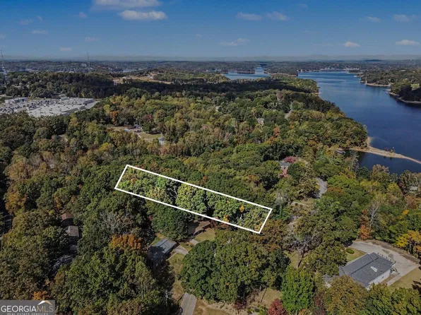 1003 Lakemont Dr, Gainesville, GA 30501