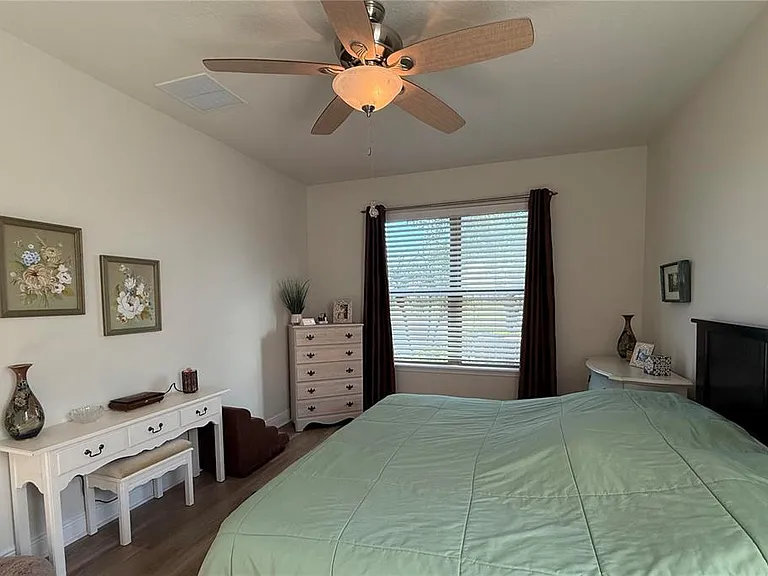 352 Laurel Falls Dr — Photo 27