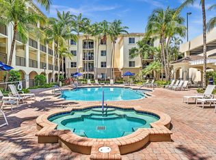 2 Renaissance Way APT 302, Boynton Beach, FL 33426