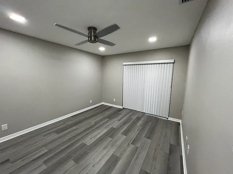 745 James St #201 — Photo 17