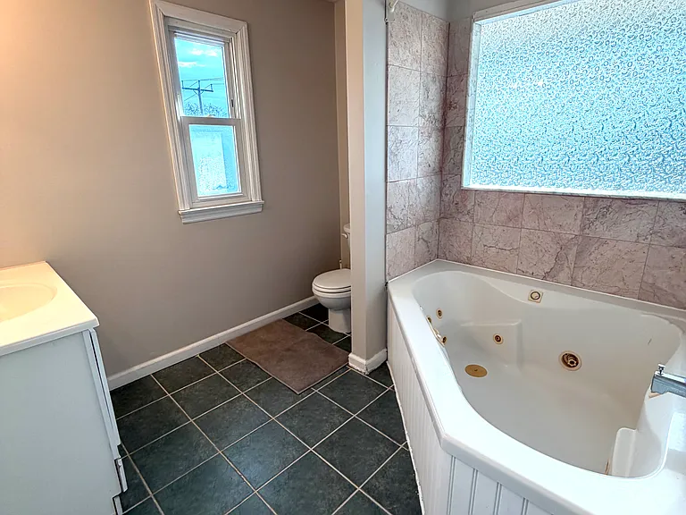 112 Tennyson Ave — Photo 23