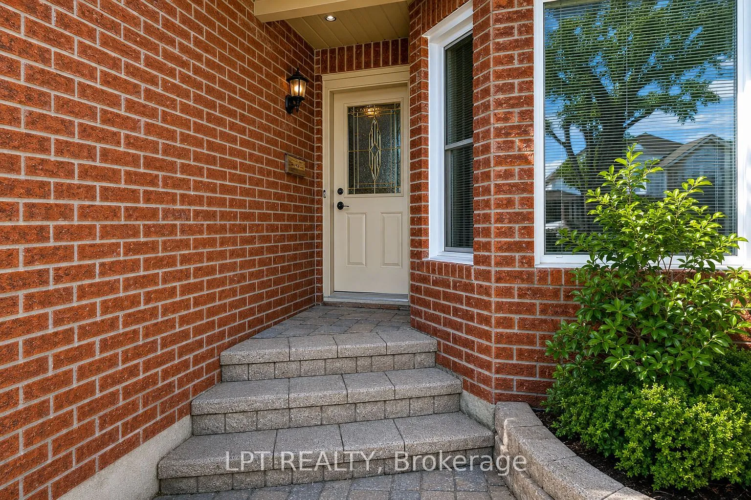 3 bed, $3,250 — Photo 2