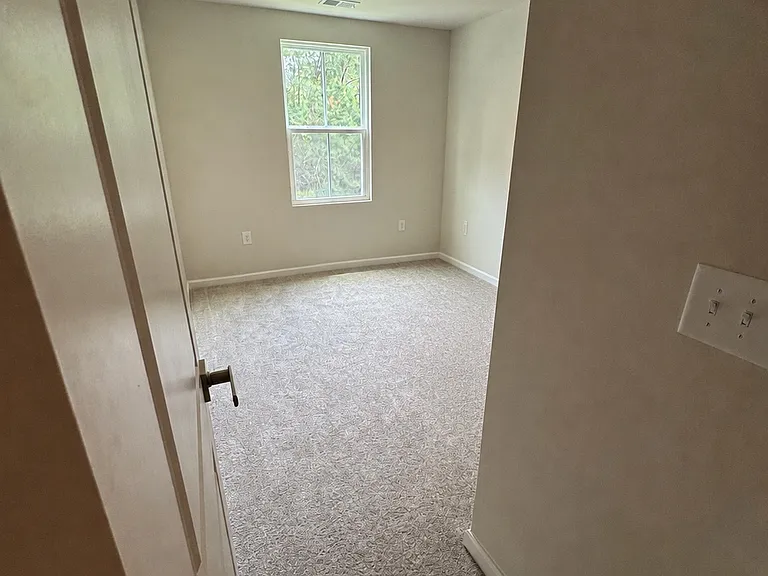272 Christiana Ln — Photo 14