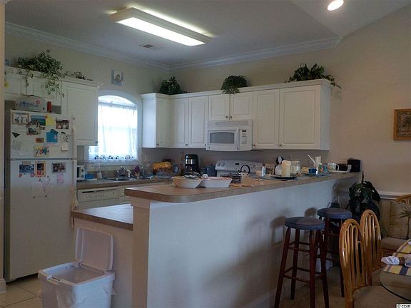 5th image of 4142 Hibiscus Dr Unit 303