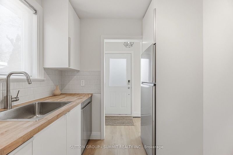 Toronto House for rent - 3 Bedrooms — photo 7