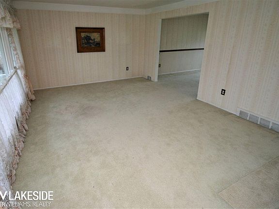 3rd image of 4315 Stonehenge Ct