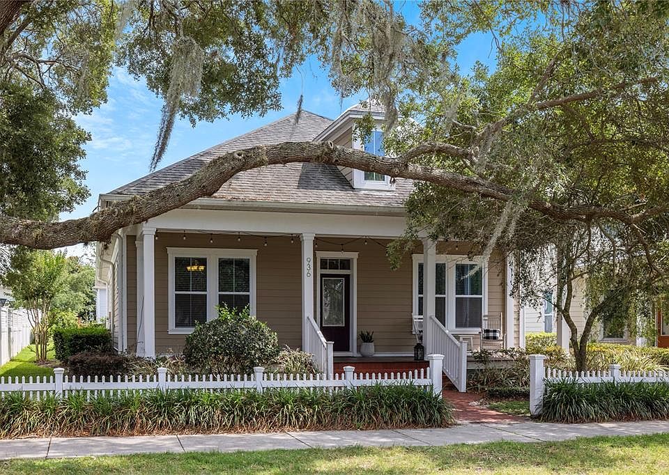 1st image of 936 DEWINSBERRY DRIVE N