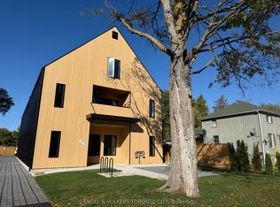 32 Oak St #301, Collingwood, ON L9Y 2X6