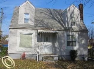 782 Garfield Ave, Lincoln Park, MI 48146