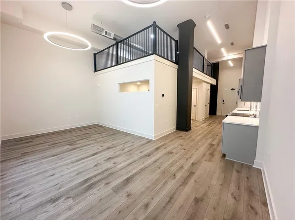 108 Park Pl Unit 210, Decatur, GA 30030