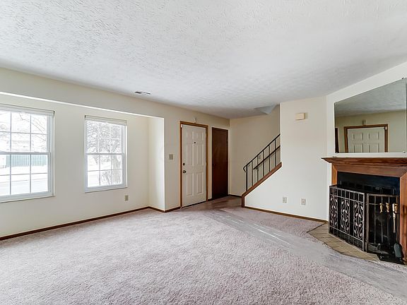 3rd image of 3774 Mason Village Ct