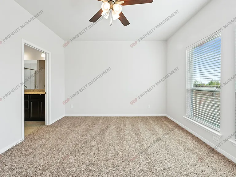 2221 Chia Ct — Photo 17