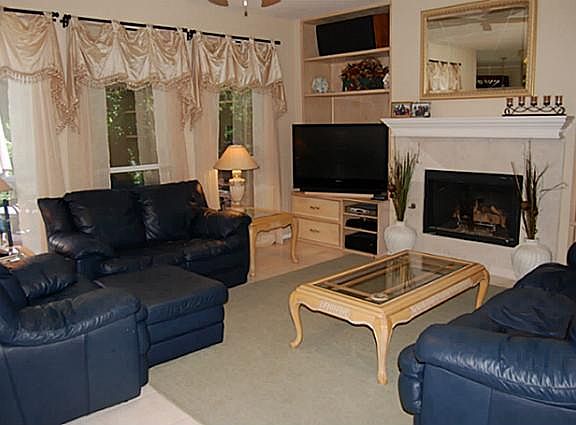 4th image of 7710 Vista Creek Ln