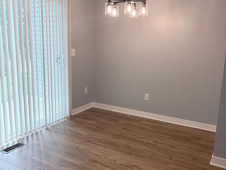 5739 E Dupont Rd — Photo 8