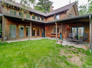 306 127th St E, Tacoma, WA 98445