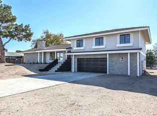19217 Hudson Rd, Apple Valley, CA 92307