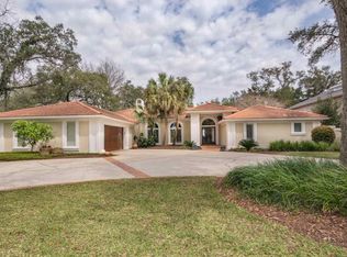 208 Northcliff Dr, Gulf Breeze, FL 32561