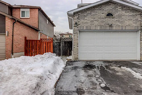 97 Dobson Dr Photo 1