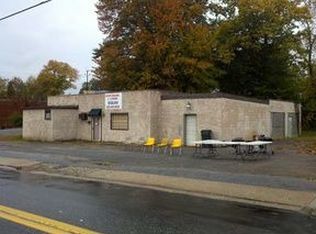 934 S Center St, Hickory, NC 28602