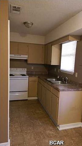 2nd image of 5707 Lake Dr APT 34