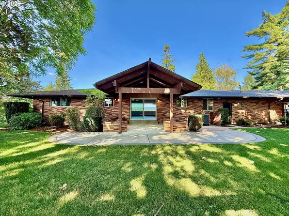 3104 E McLoughlin Blvd, Vancouver, WA 98661