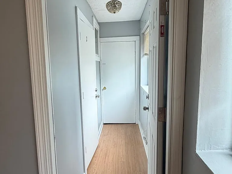 118 W Main St #2 — Photo 7