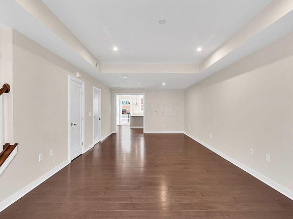 5th image of 92 Normandy Ave #Townhouse 65