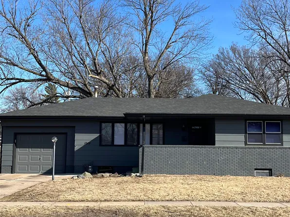 1014 Briggs Ave, Hastings, NE 68901
