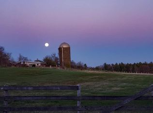 38 South Rd, Deerfield, NH 03037