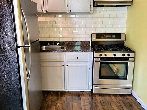 4th image of 100 E Glenolden Ave APT O4