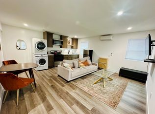 (Undisclosed Address), Los Angeles, CA 90043