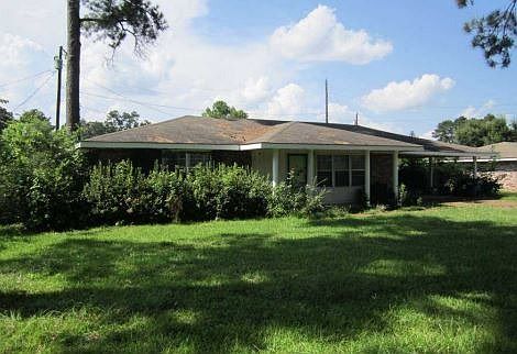 1st image of 775 Brookwood Dr