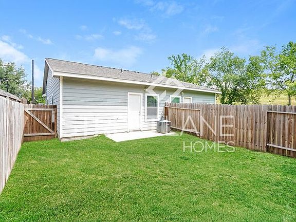 4th image of 9836 Pelsey St #B