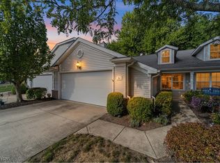34 Community Dr, Avon Lake, OH 44012