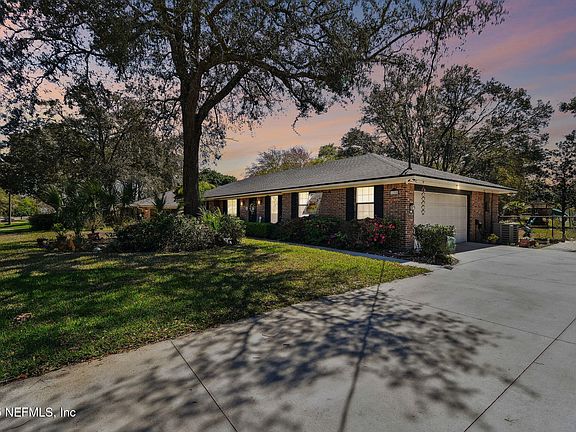 2nd image of 1758 PITCH PINE Avenue