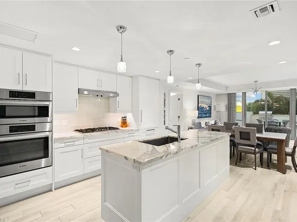 6897 Grenadier BLVD #206, NAPLES, FL 34108