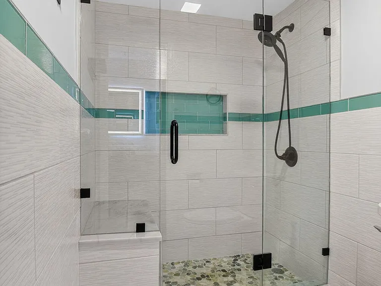 2401 Del Aire Blvd #101 — Photo 29