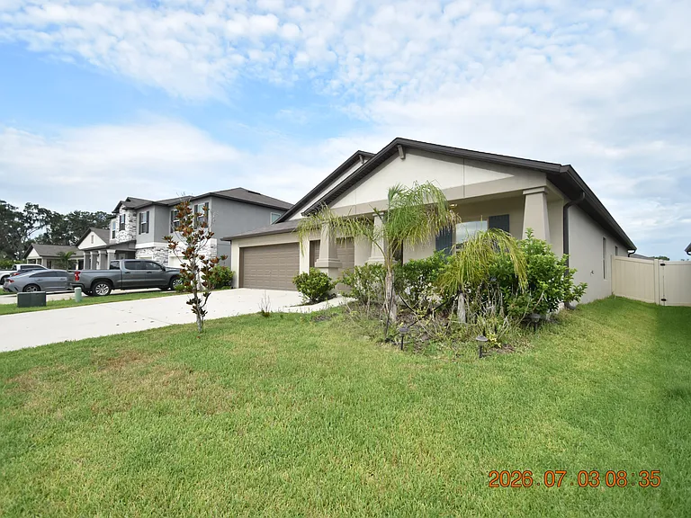 3507 N Maryland Ave — Photo 3
