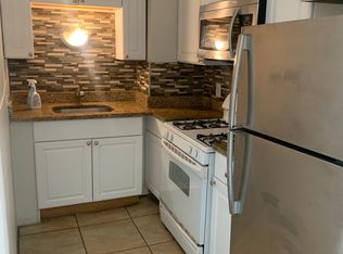 12 Fourth Street Pl #1, Cambridge, MA 02141