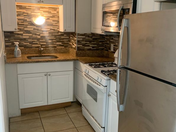 12 Fourth Street Pl #1