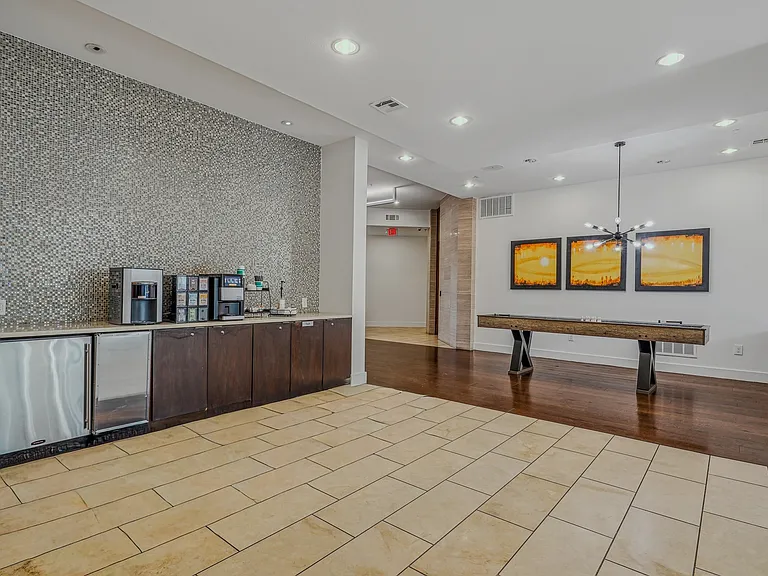 Meridian Medical District — Photo 20