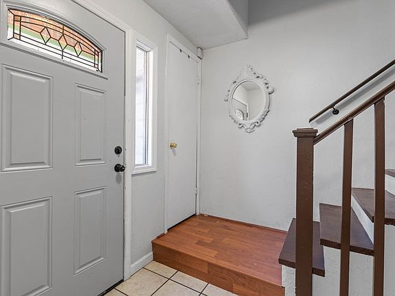 2nd image of 603 Acorn Grove Ct