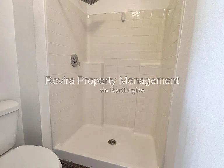 5536 Sycamore Canyon Dr — Photo 15
